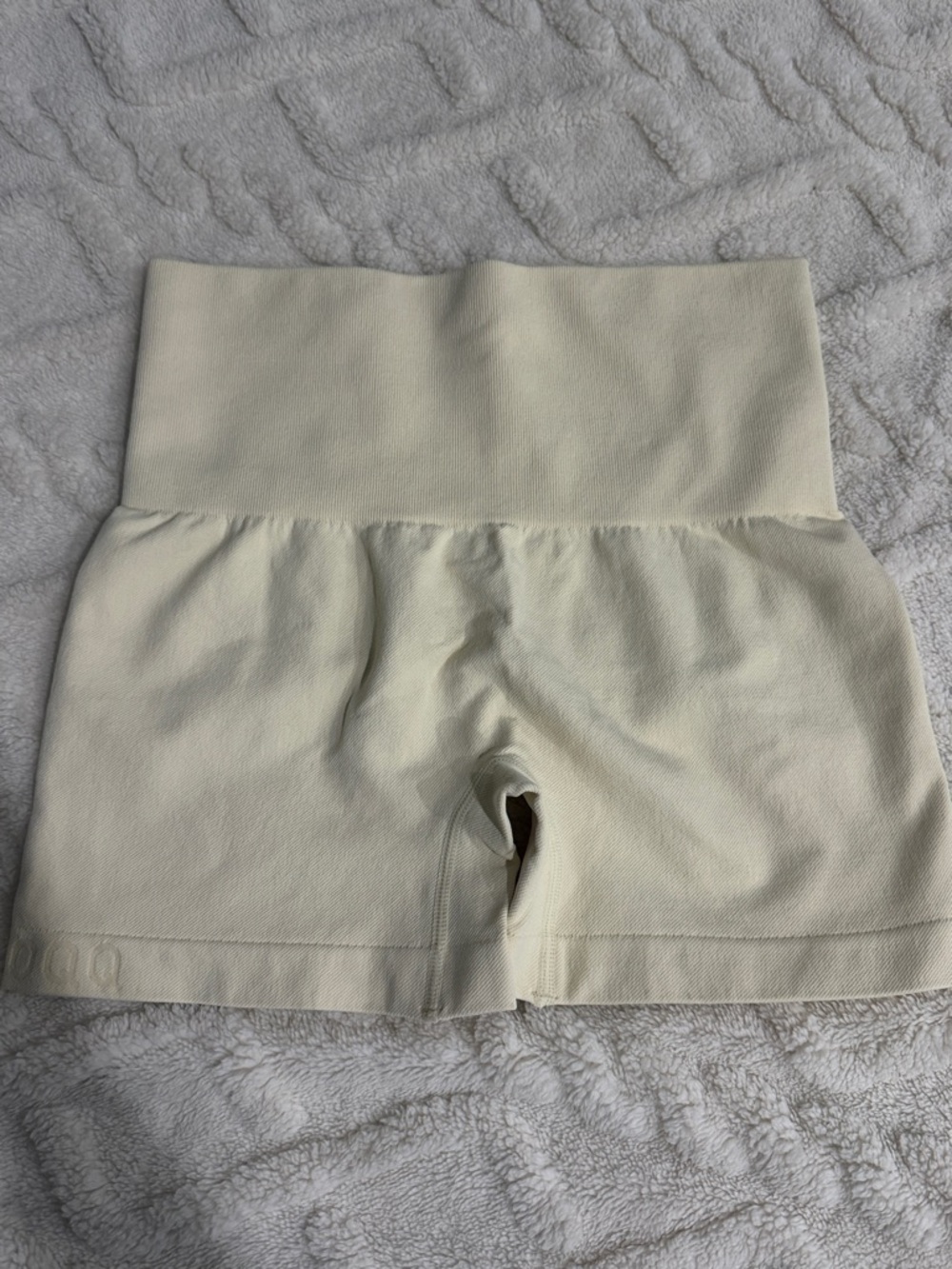 NWOT OQQ Women's High-Waist Booty Contouring Cream Active Shorts